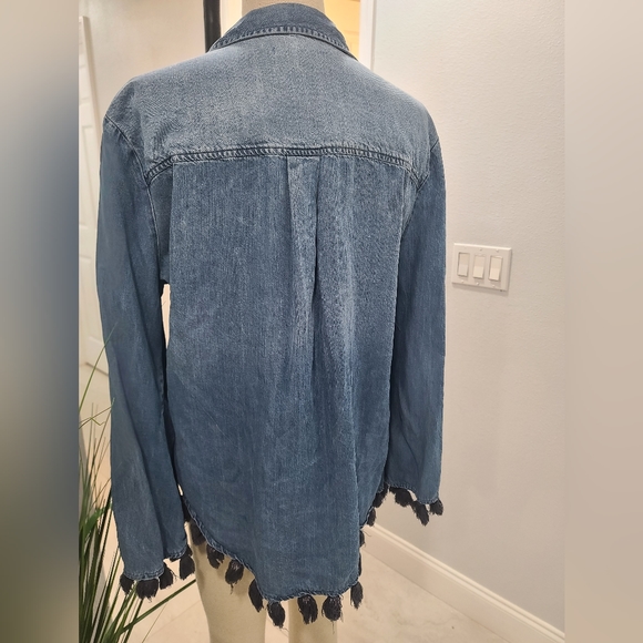 Jachs Girlfriend - Picture 3 of 5